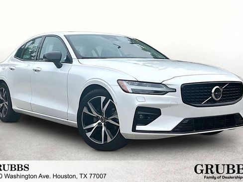 Used 2025 Volvo S60 B5 Plus AWD/4WD image 1