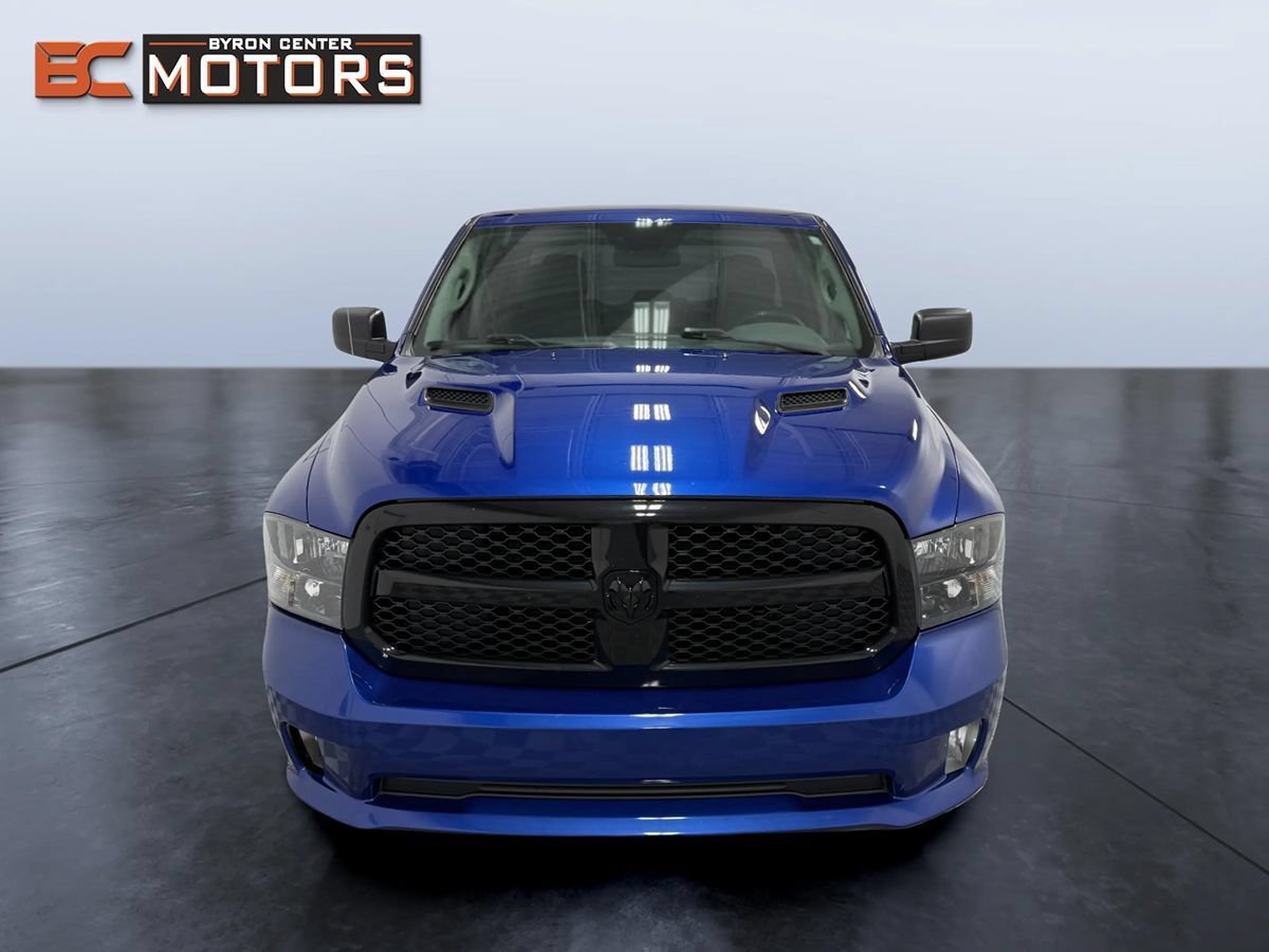 Used 2019 RAM 1500 Express w/ Wheel & Sound Group AWD/4WD image 8