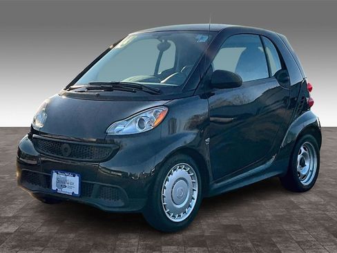 Used 2013 smart fortwo pure image 24