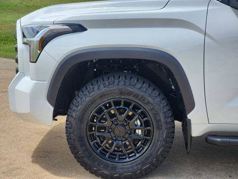 New 2026 Toyota Tundra SR5 AWD/4WD image 10