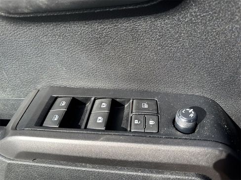 Used 2022 Toyota Tacoma TRD Off-Road image 27