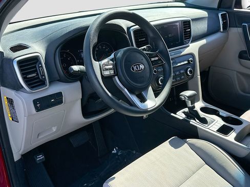 Certified 2021 Kia Sportage LX image 7