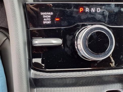 New 2025 Jeep Grand Cherokee Limited w/ Black Appearance Package image 5