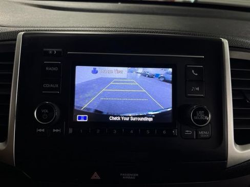 Used 2017 Honda Ridgeline Sport image 27