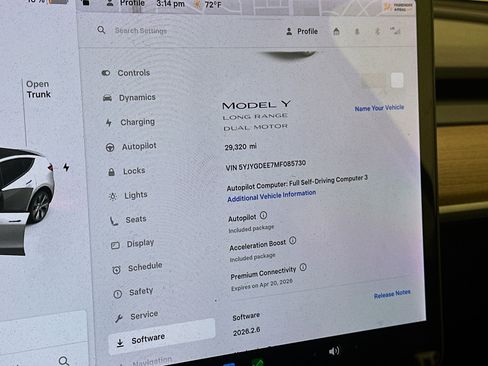 Used 2021 Tesla Model Y Long Range image 19