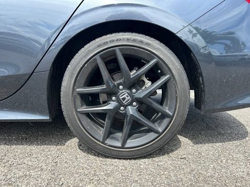 Used 2023 Honda Civic Sport image 5