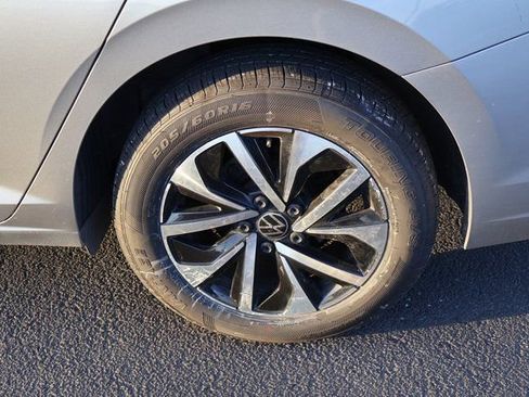 Used 2025 Volkswagen Jetta S FWD image 14