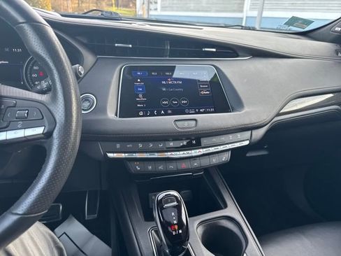 Used 2022 Cadillac XT4 Sport w/ Comfort Package image 23