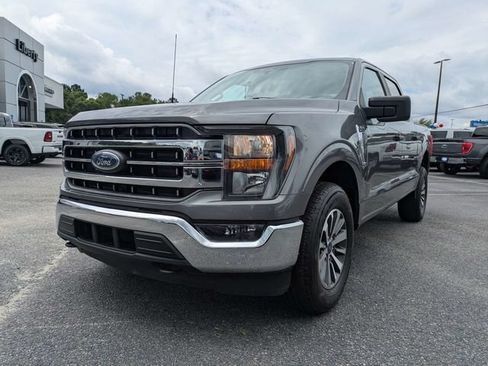 Used 2023 Ford F150 XLT AWD/4WD image 9