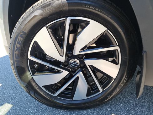 New 2026 Volkswagen Atlas SEL AWD/4WD image 33