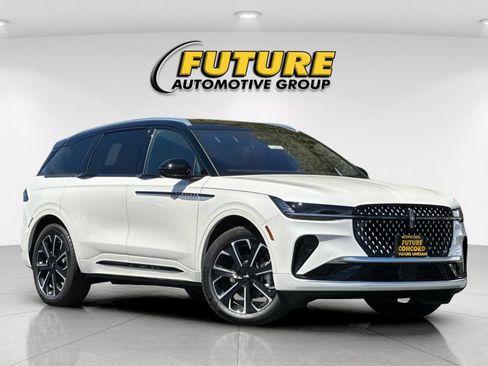 New 2026 Lincoln Nautilus Reserve AWD/4WD image 1