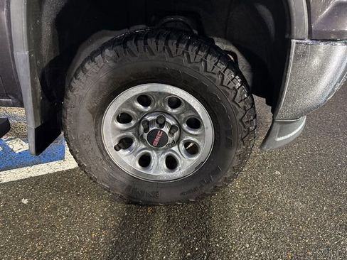 Used 2015 GMC Sierra 1500 4x4 Crew Cab image 9