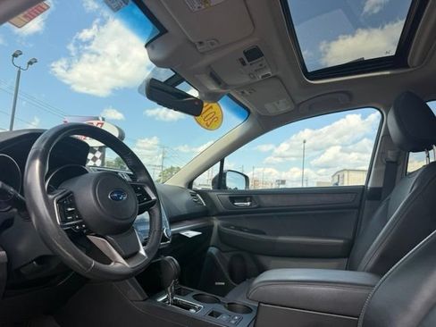 Used 2019 Subaru Outback 2.5i Limited AWD/4WD image 13