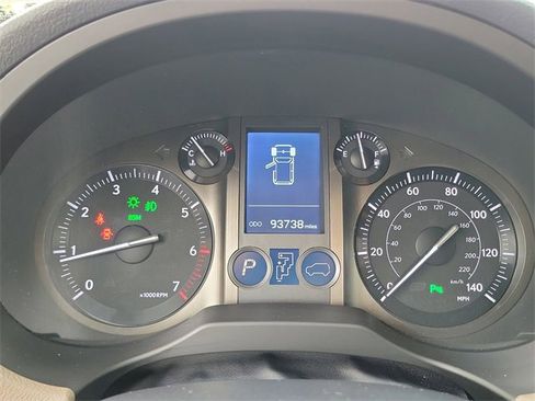 Used 2015 Lexus GX 460 image 26