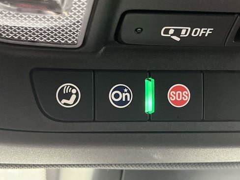 Certified 2019 Chevrolet Blazer RS AWD/4WD image 29