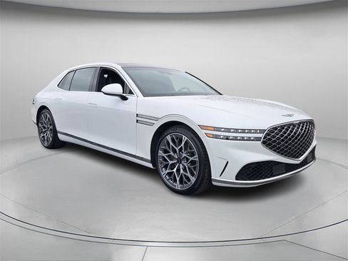 Used 2024 Genesis G90 3.5T image 8