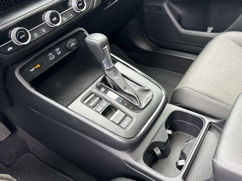Certified 2024 Honda CR-V EX image 8
