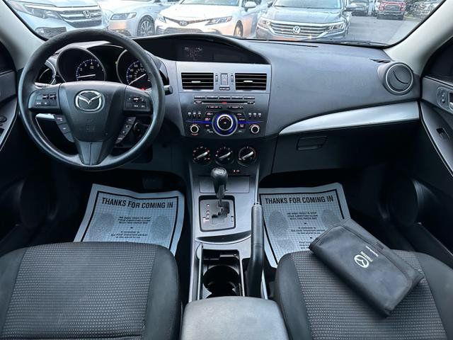 Used 2013 MAZDA MAZDA3 i Sport FWD image 20