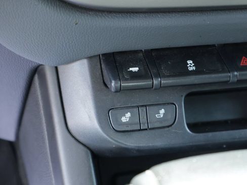 Used 2018 Chevrolet Colorado Z71 AWD/4WD image 37