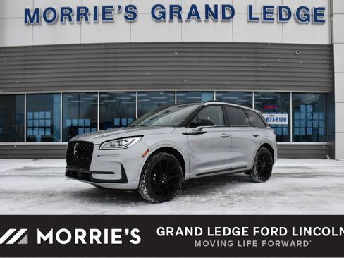 Used 2023 Lincoln Corsair Reserve w/ Equipment Group 201A image 1