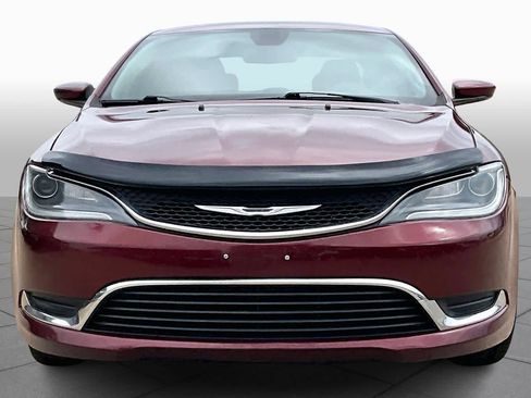 Used 2016 Chrysler 200 Limited image 3