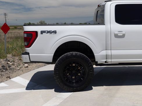 Used 2023 Ford F150 Platinum w/ FX4 Off-Road Package AWD/4WD image 14