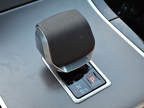 New 2026 Land Rover Range Rover Velar S image 14