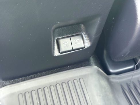 Used 2022 Toyota 4Runner TRD Off-Road Premium image 20