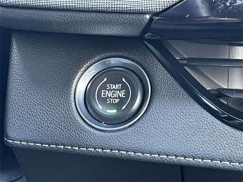 Used 2025 Buick Enclave Preferred image 23