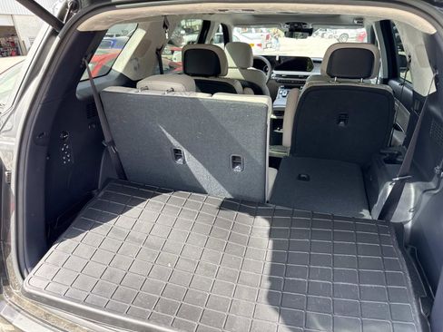 Used 2024 Hyundai Palisade Calligraphy image 9