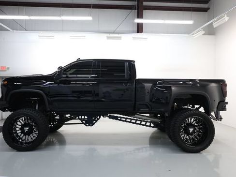Used 2024 Chevrolet Silverado 3500 LTZ w/ LTZ Plus Package AWD/4WD image 73