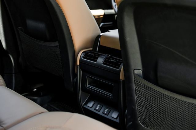 New 2026 Land Rover Defender 110 X-Dynamic SE AWD/4WD image 50