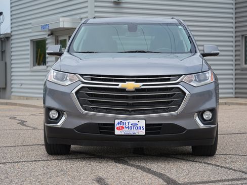 Used 2019 Chevrolet Traverse LT w/ LT Premium Package AWD/4WD image 9