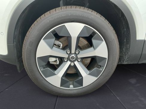 New 2026 Volvo XC40 B5 Plus w/ Protection Package Premier AWD/4WD image 14