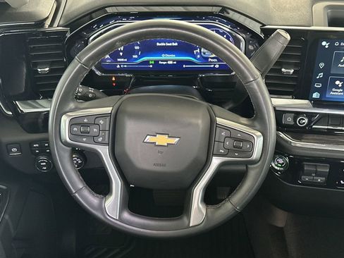 Certified 2024 Chevrolet Silverado 2500 LTZ image 18