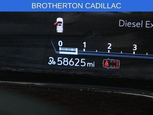Used 2024 Cadillac Escalade Sport Platinum w/ Heavy-Duty Trailer Package AWD/4WD image 19