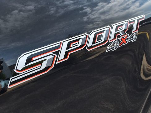 Used 2023 Ford F150 Lariat AWD/4WD image 9