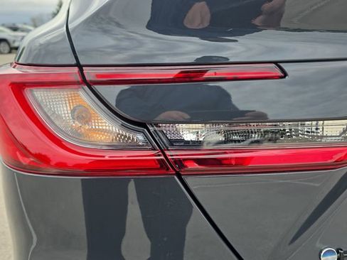 Certified 2025 Toyota Camry SE image 33