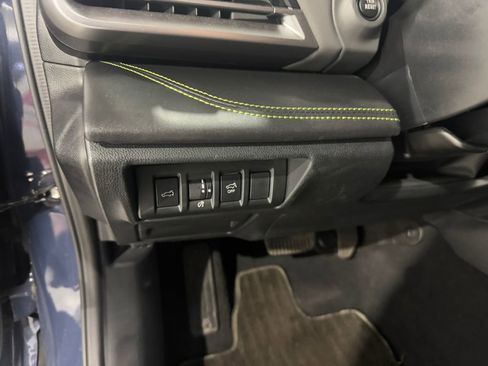 Used 2025 Subaru Outback Onyx Edition AWD/4WD image 35