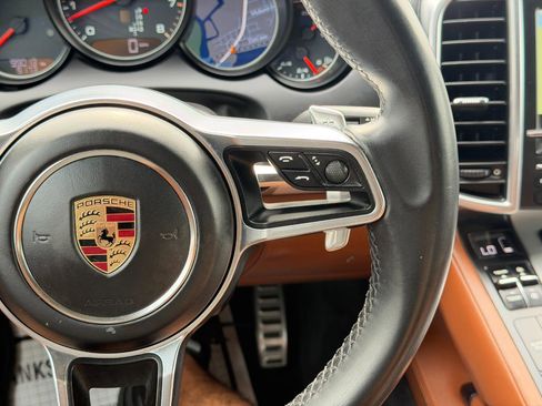Used 2016 Porsche Cayenne GTS AWD/4WD image 84