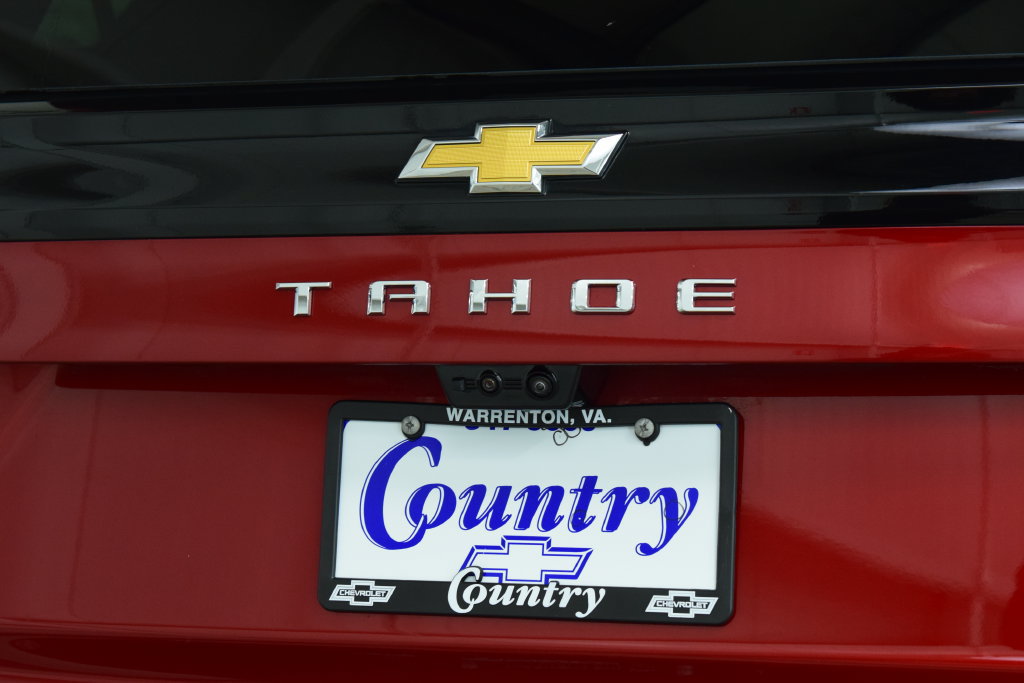 Used 2025 Chevrolet Tahoe Premier AWD/4WD image 23