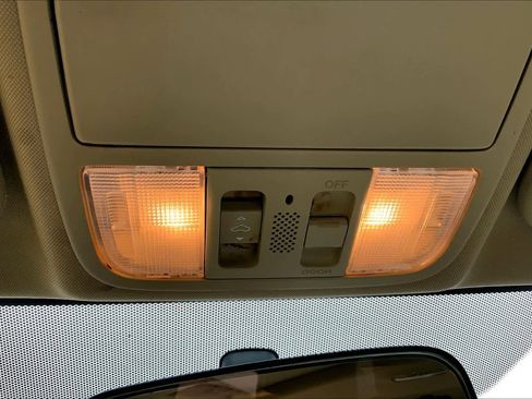 Used 2008 Honda CR-V EX-L image 34