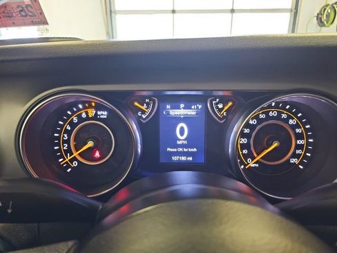Used 2020 Jeep Gladiator Sport w/ Trailer Tow Package AWD/4WD image 16