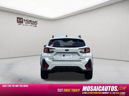 Used 2024 Subaru Crosstrek 2.0i Premium AWD/4WD image 6
