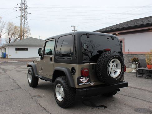 Used 2004 Jeep Wrangler SE w/ Ecco Tire & Wheel Group image 8