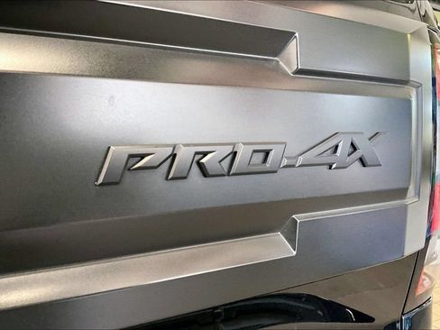 Used 2026 Nissan Frontier PRO-4X AWD/4WD image 19