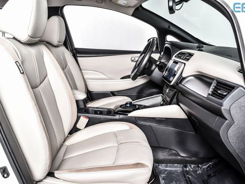 Used 2019 Nissan Leaf SL Plus w/ Protection Package image 28