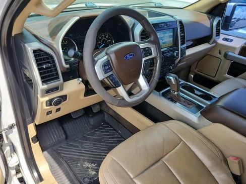 Used 2018 Ford F150 Lariat w/ Equipment Group 501A Mid AWD/4WD image 10