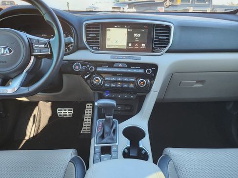 Used 2020 Kia Sportage SX image 17