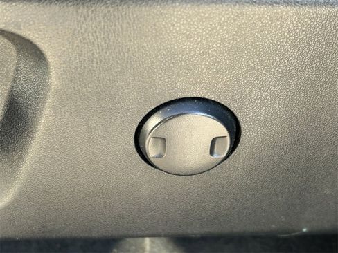 Used 2021 Toyota Tundra Limited image 23